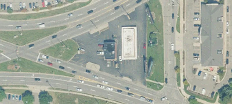Restaurant Site with Pylon Signage