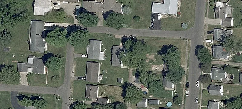 Commercial Land with Existing Structure