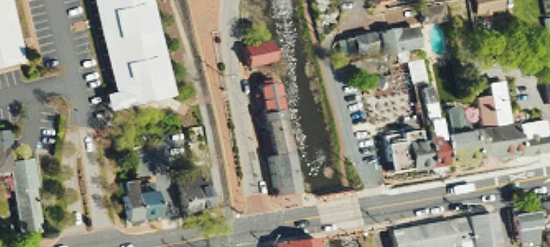 Storefront Property with Central Air