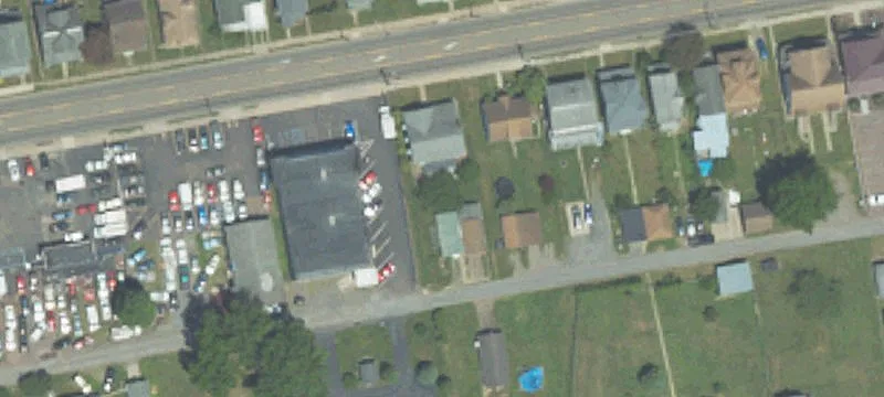 Commercial Land With Small Building
