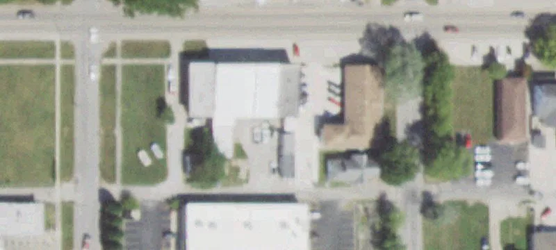 Storefront Property with Tall Ceilings