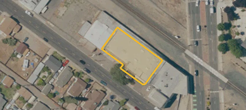 Industrial Space with Grade Loading