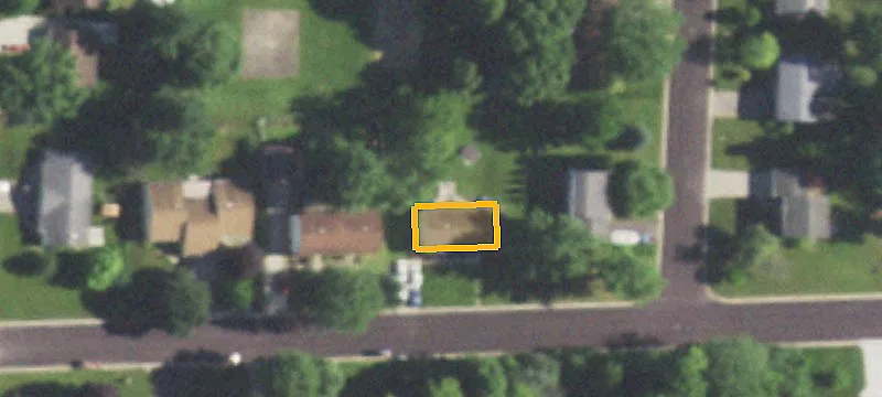 Remodeled Duplex Near Park