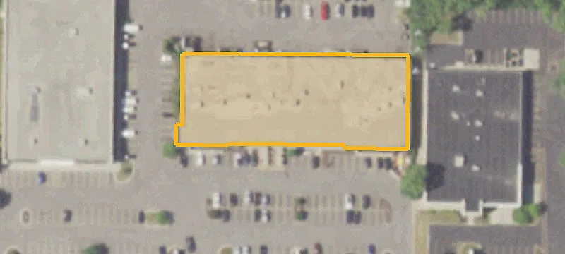 Retail Suite in Neighborhood Center