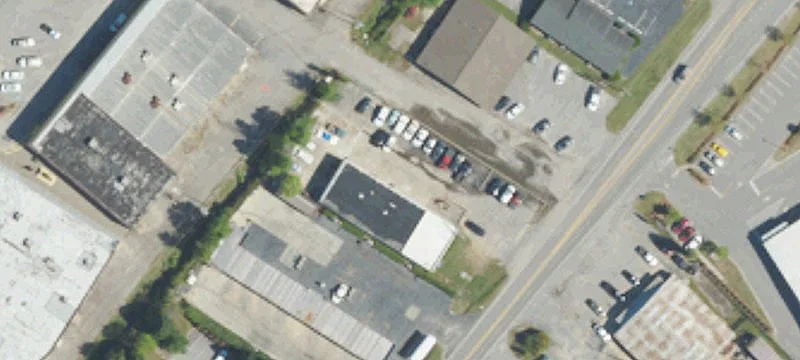 Retail Building for Vehicle Businesses