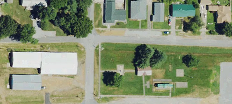 20-Unit Apartment Building