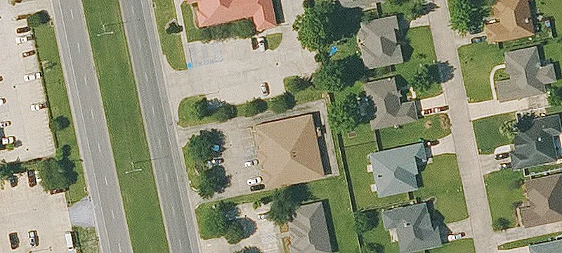 Three-Unit Single-Story Office Building
