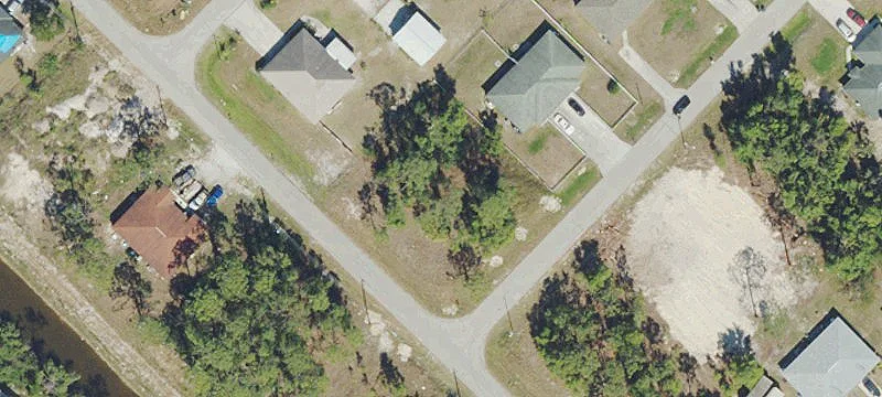 Duplex With New Roof