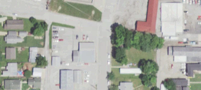 Freestanding Auto Shop with Yard