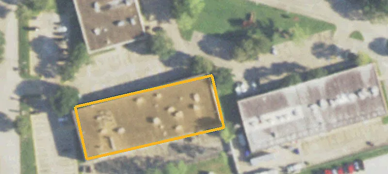 Flex Space With Grade-Level Loading