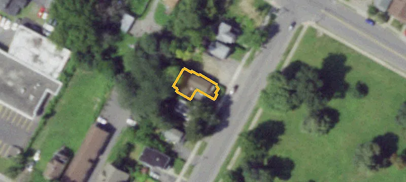 Duplex with Newer Roof