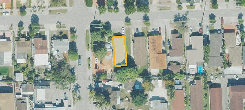 Duplex with Fenced Yard