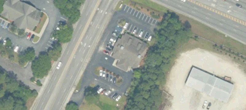 Commercial Land at Signalized Intersection