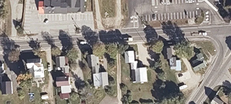 Duplex with Barn and Yard