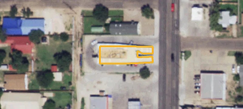 Commercial Hotel-Front Outlot