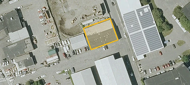 Vacant Warehouse with Subdivision Potential