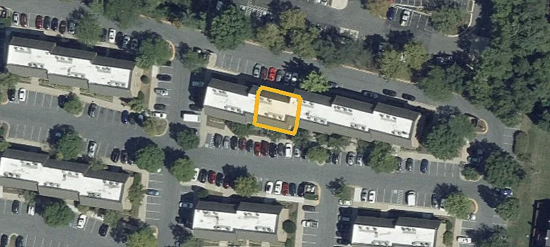 Connected Office Units with Two Entrances