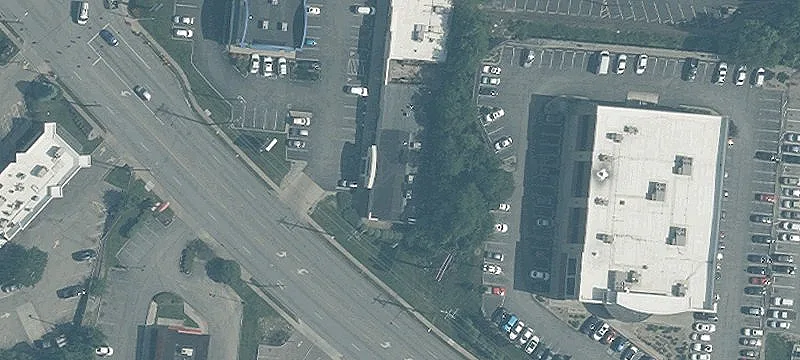 Parkcrest Square Retail Space