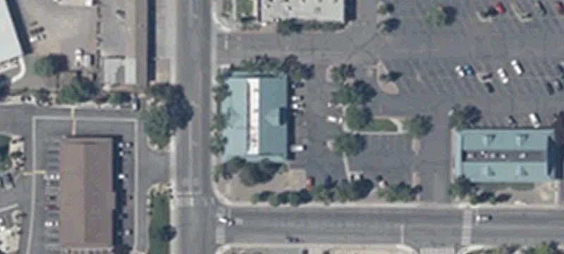 Open-Plan Retail Space