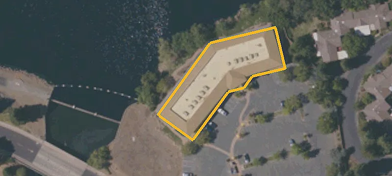 Lake-View Office Unit