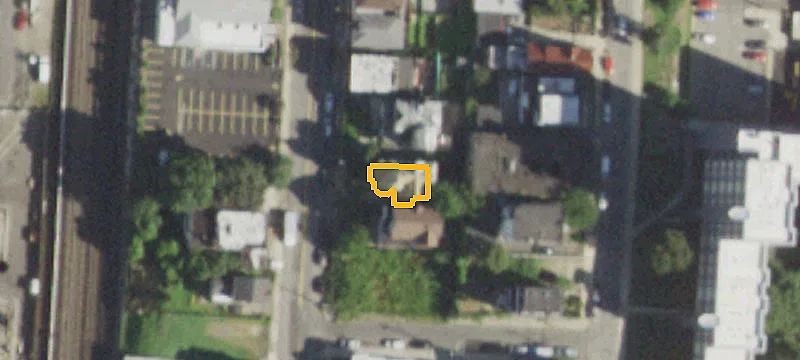 Triplex with Basement Unit