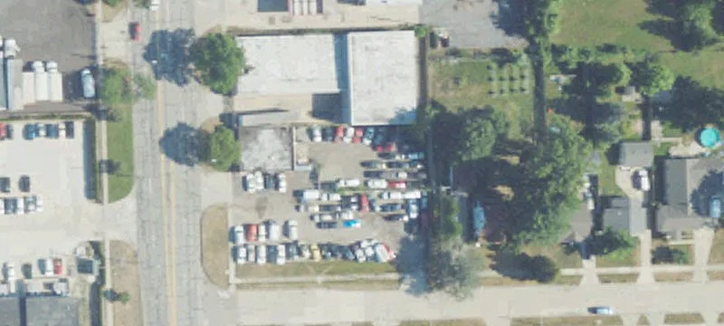 Warehouse with Overhead Doors