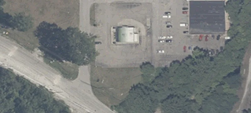 Freestanding Two-Bay Mixed-Use Property