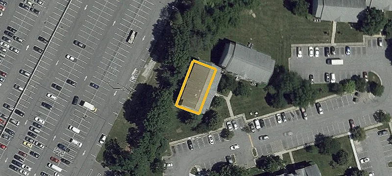 Ground-Level Residential Income Unit