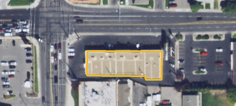 Mixed-Use Retail Property with NNN Leases