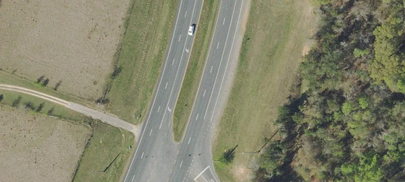 Restaurant Building with Highway Frontage