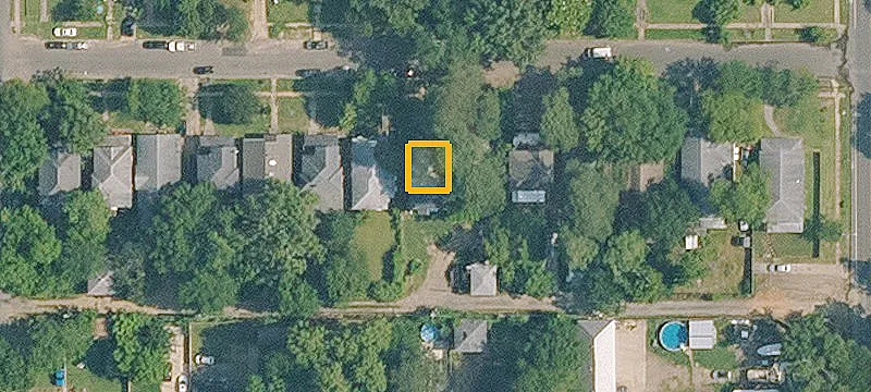 Quadplex With Detached Apartment