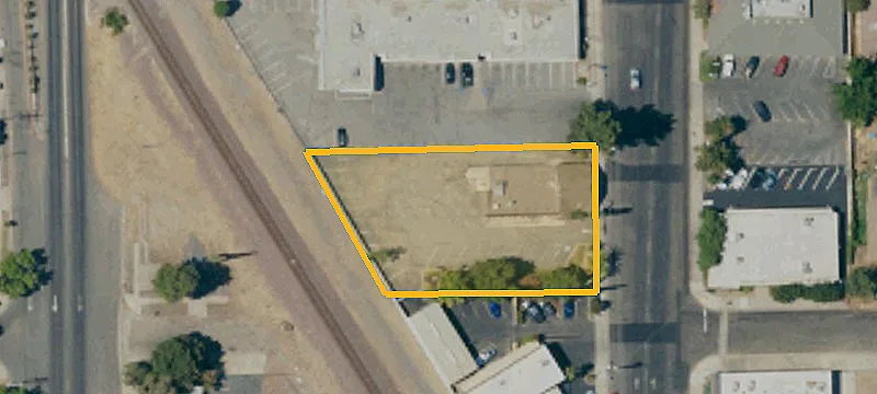 Vacant Freestanding Retail Building