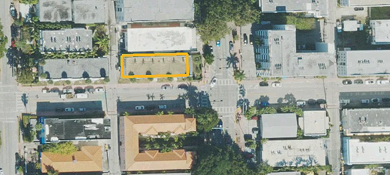 Freestanding Storefront Property