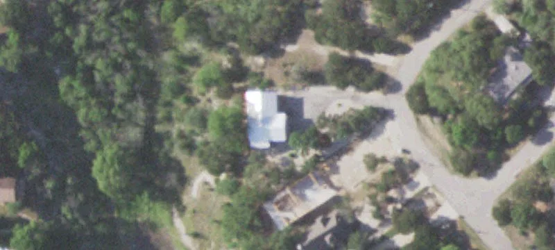 1642 Paradise Dr, Canyon Lake, TX 78133
