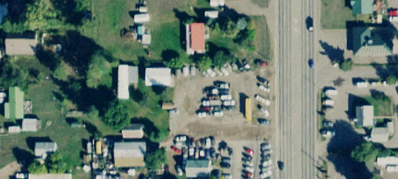 High-Visibility Commercial Land