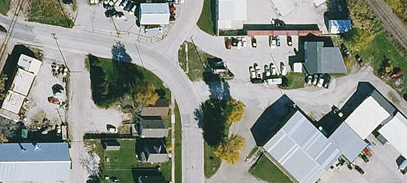 Warehouse Property with Auto Shop