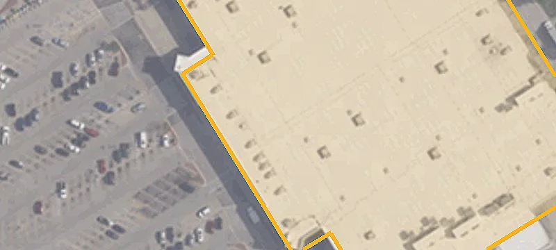 Multi-Space Retail Property
