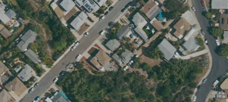 Duplex With Rear Lot