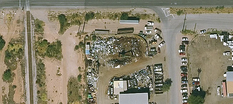 Flex Space with Secured Yard
