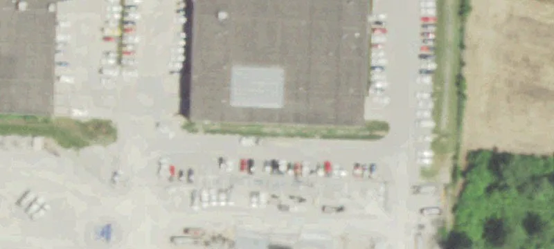 Warehouse with Outside Storage