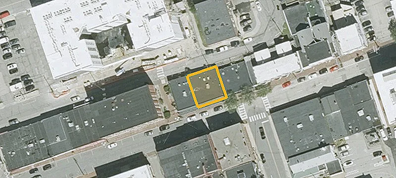 Office Units with Flexible Zoning