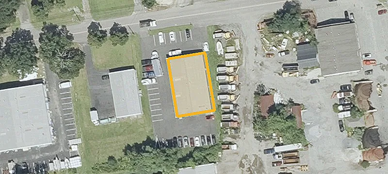 Flex Space with Garage Door