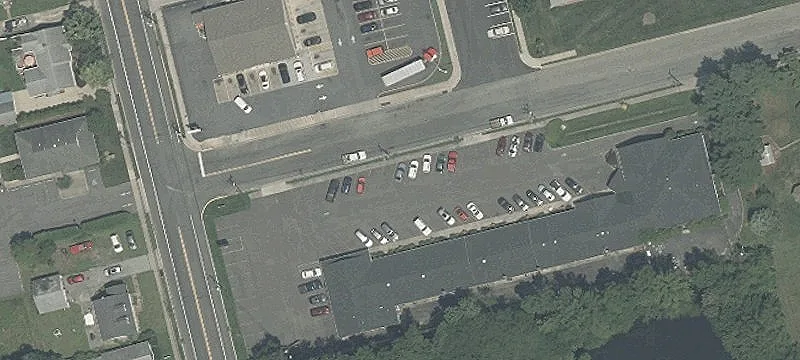 Office Unit Near Highways