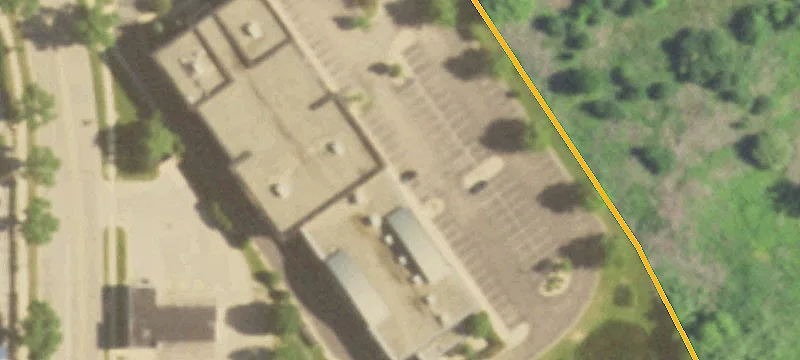Multi-Tenant Shopping Center