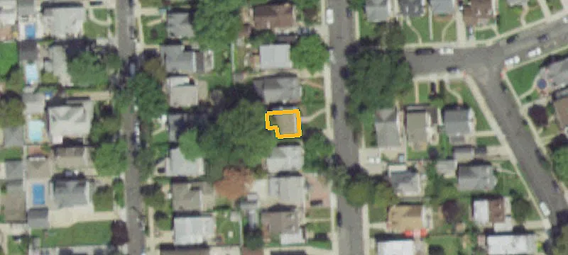 Six-Unit Rent-Stabilized Apartment Building