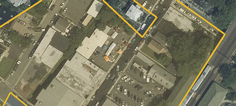 Manufacturing Property Near Major Routes
