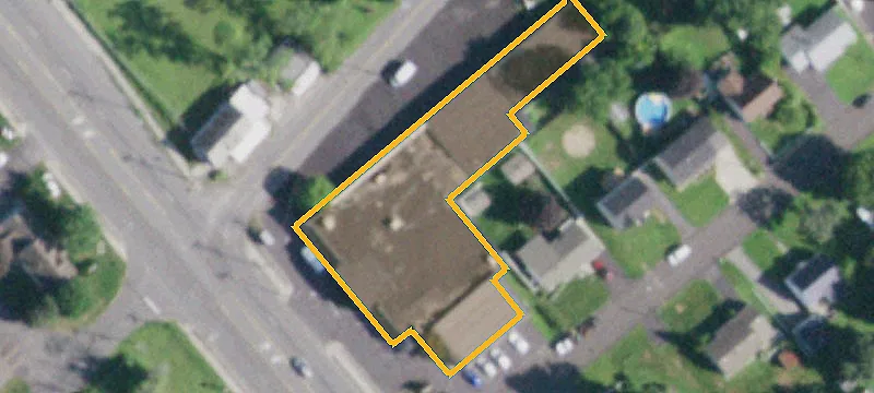Triplex with Two Garages