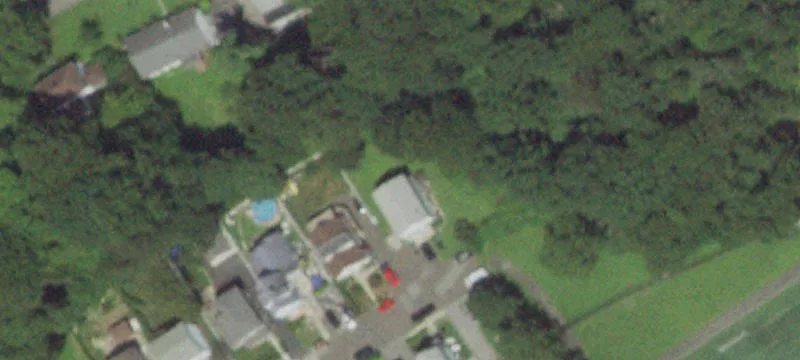 Duplex with Level Side Yard