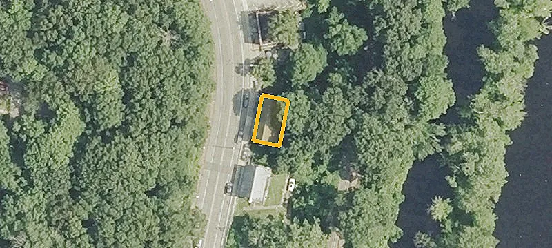 Level Commercial Land