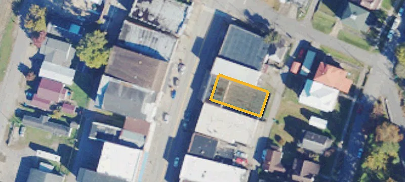 Mixed-Use Building with Riverfront Lots